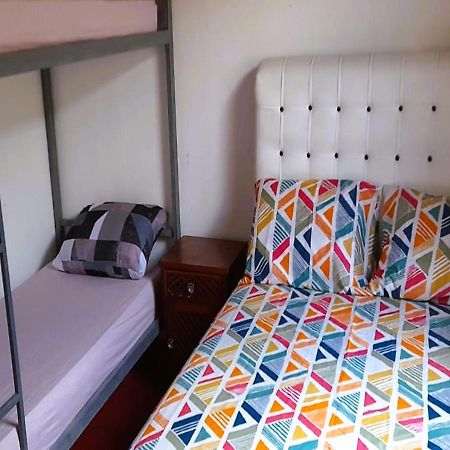 Hostel 3.5 Убатуба Екстер'єр фото